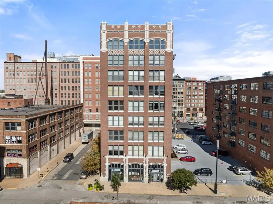 1627 Locust Street #402, Saint Louis, MO 63103 - Image #2