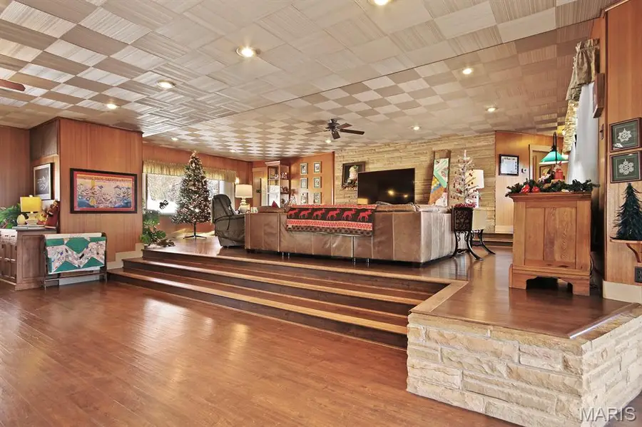 1 Stone Avenue, Moberly, MO 65270 - Image #2