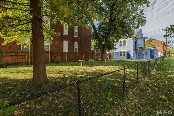 3129 California Avenue, St Louis, MO 63118
