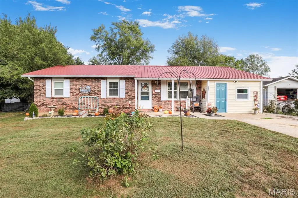 713 Oak Street, Fredericktown, MO 63645 - Image #1