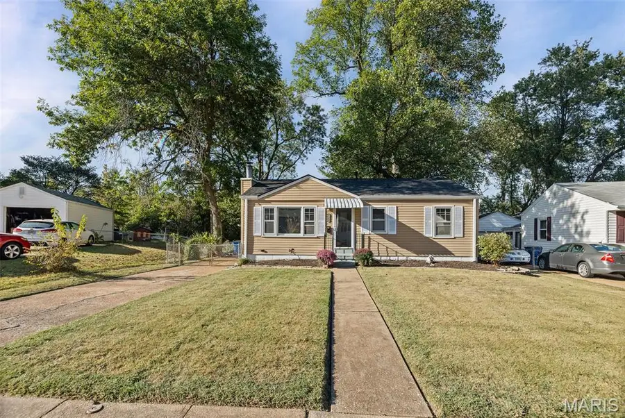 3365 Marmary Lane, Saint Ann, MO 63074 - Image #3