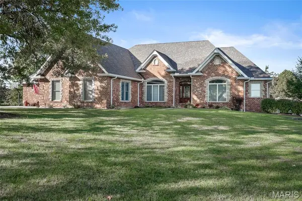 24185 Schuetzenground Road, Warrenton, MO 63383