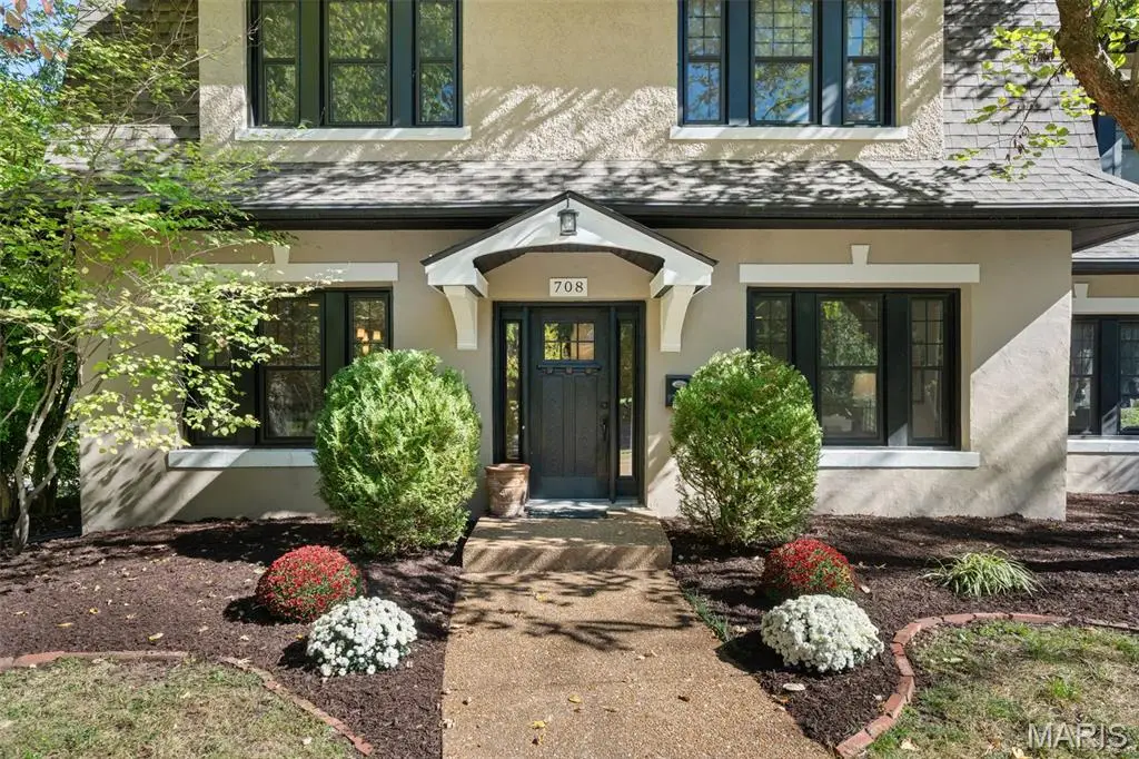 708 Trinity Avenue, University City, MO 63130 - Image #1
