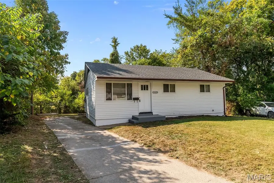 10602 Moidart Circle, Saint Louis, MO 63137 - Image #2