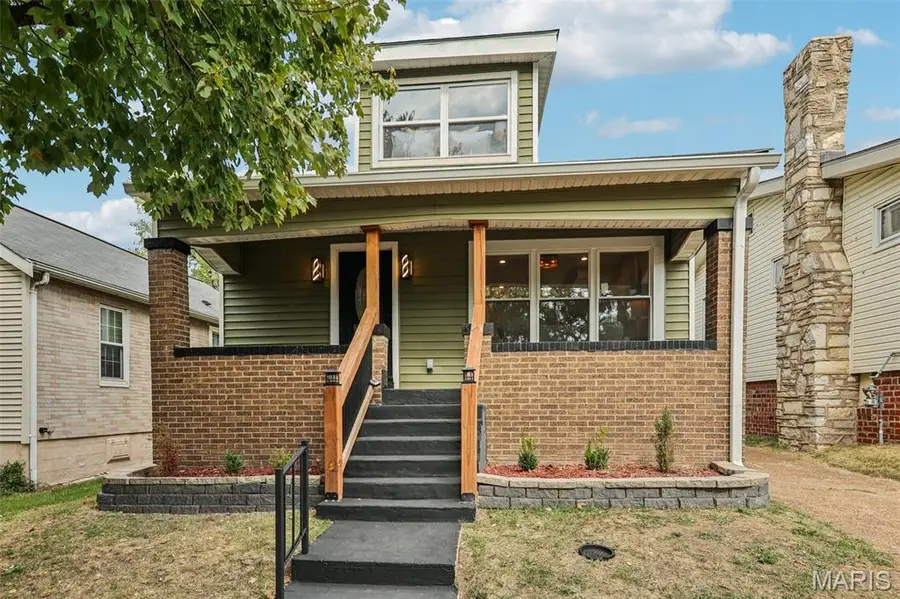 4355 Osceola Street, Saint Louis, MO 63116 - Image #2