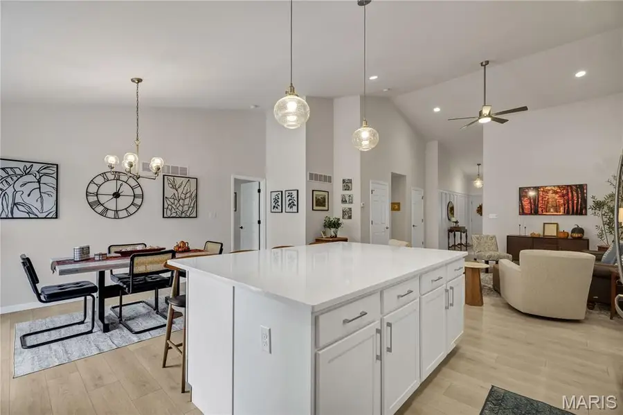 5312 Lakepath Way, Eureka, MO 63025 - Image #3