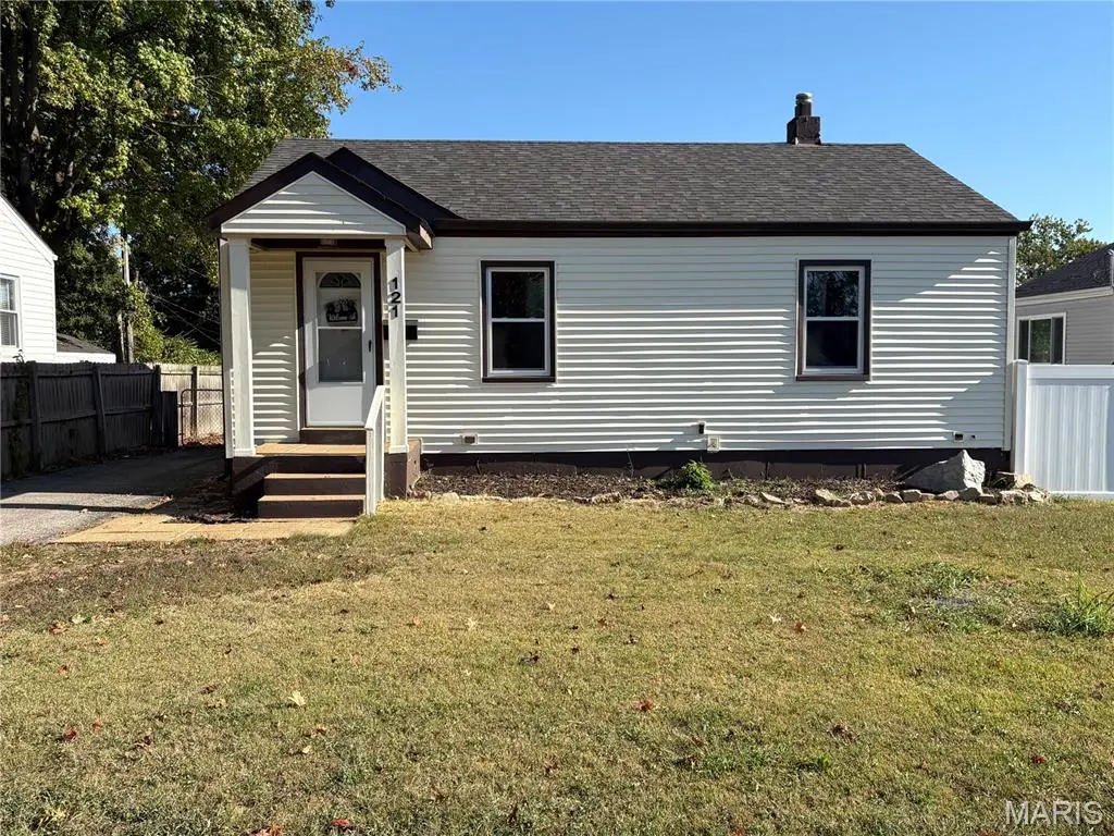 121 Jefferson Barracks Road, Saint Louis, MO 63125 - Image #1