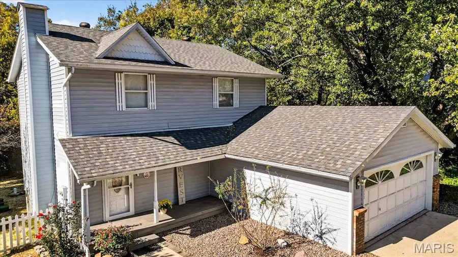 1313 Jacquelyn Court, Maryville, IL 62062 - Image #2