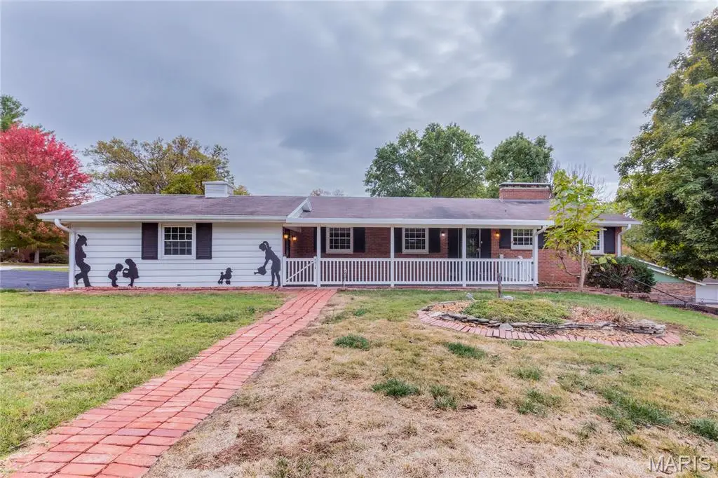 4813 Seine Drive, Godfrey, IL 62035 - #1