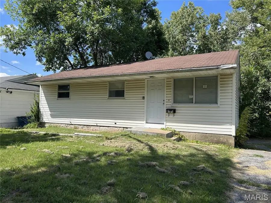 151 Brigadoon Circle, Saint Louis, MO 63137 - Image #2