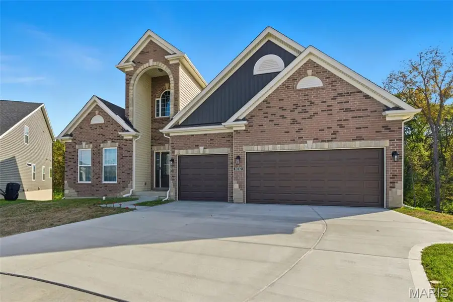 8032 Cotswald Trail, Cottleville, MO 63304 - Image #3