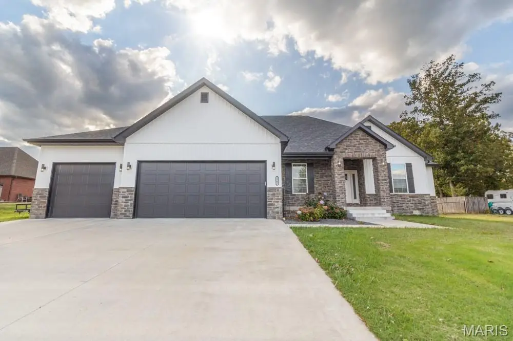 2505 Candlebark Lane, Lebanon, MO 65536 - Image #1