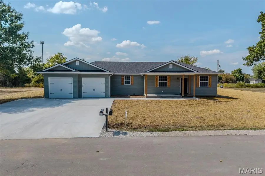 22835 Patton Lane, Lebanon, MO 65536 - Image #2