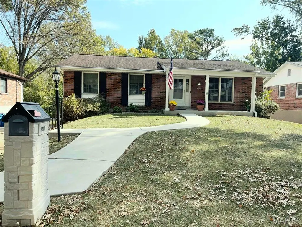 2444 Via Miralesta Drive, Saint Louis, MO 63125 - Image #1