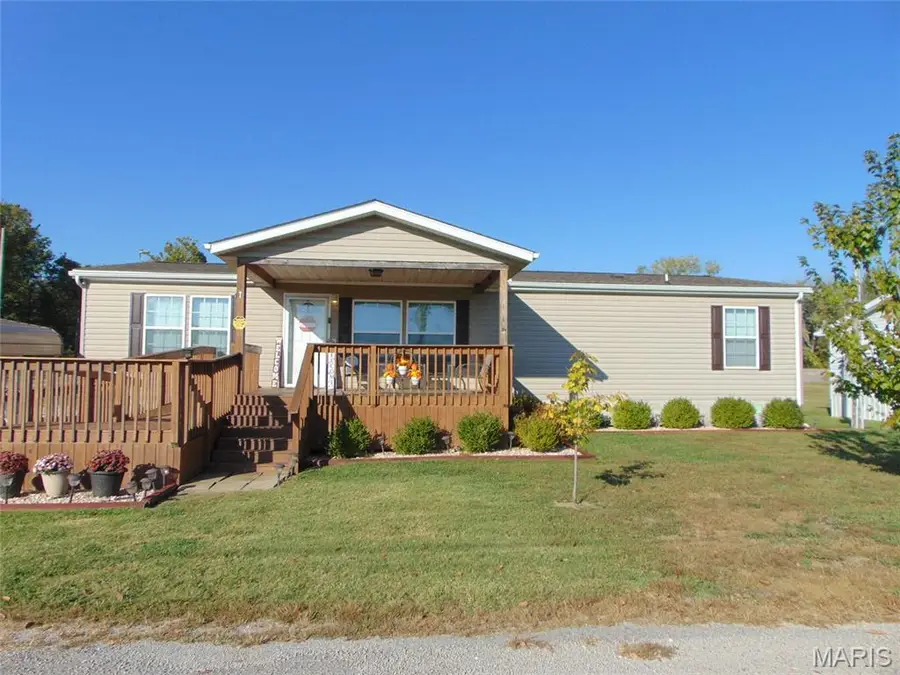 7 Chamnesstown Road, Elkville, IL 62932 - Image #3