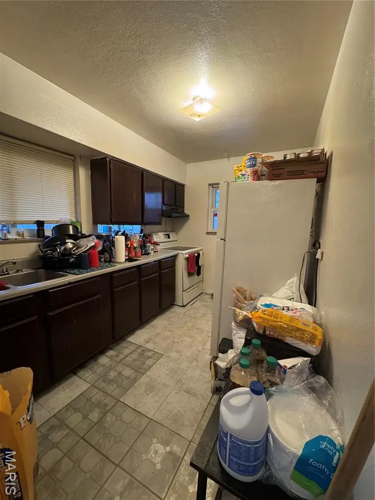 243 Chambers Road, Saint Louis, MO 63137 - Image #3