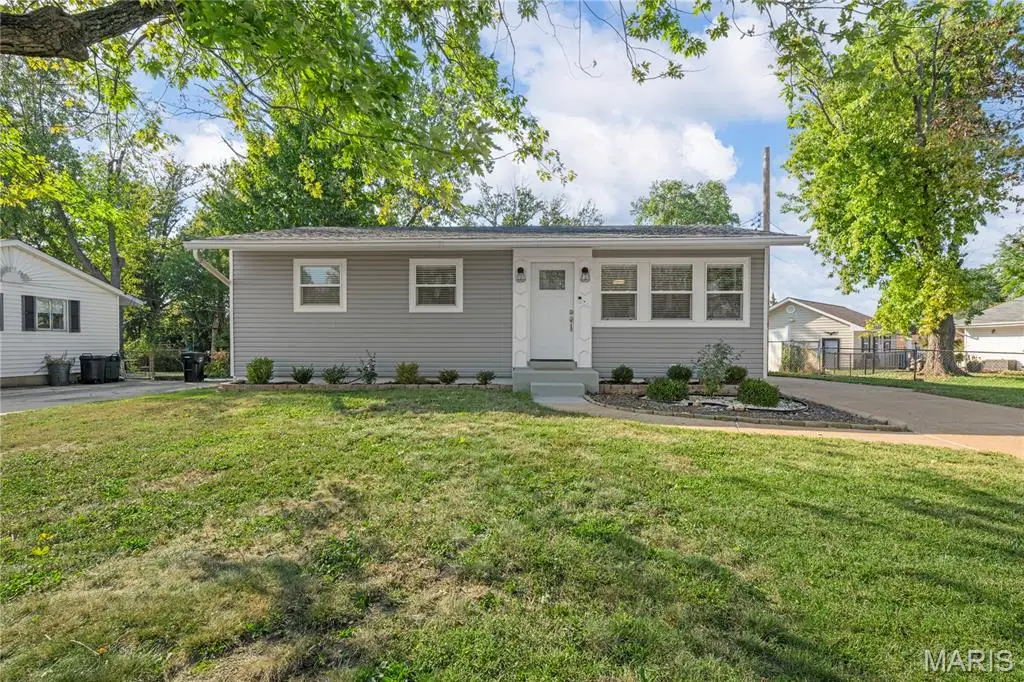 11345 Revere Lane, Saint Louis, MO 63128 - #1