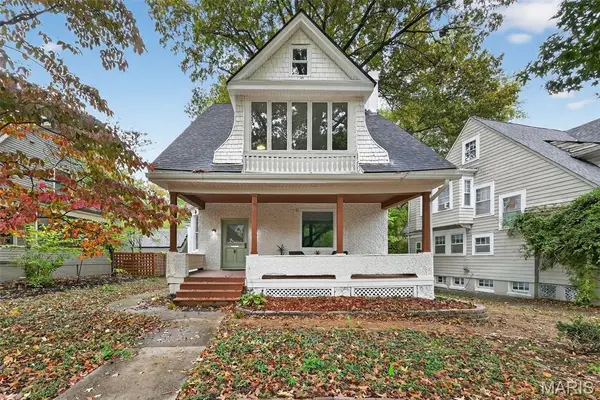 6963 Amherst Avenue, University City, MO 63130