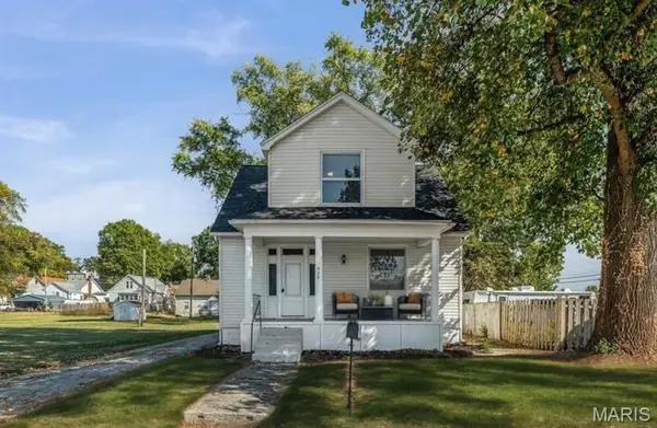 928 S High Street, Belleville, IL 62220