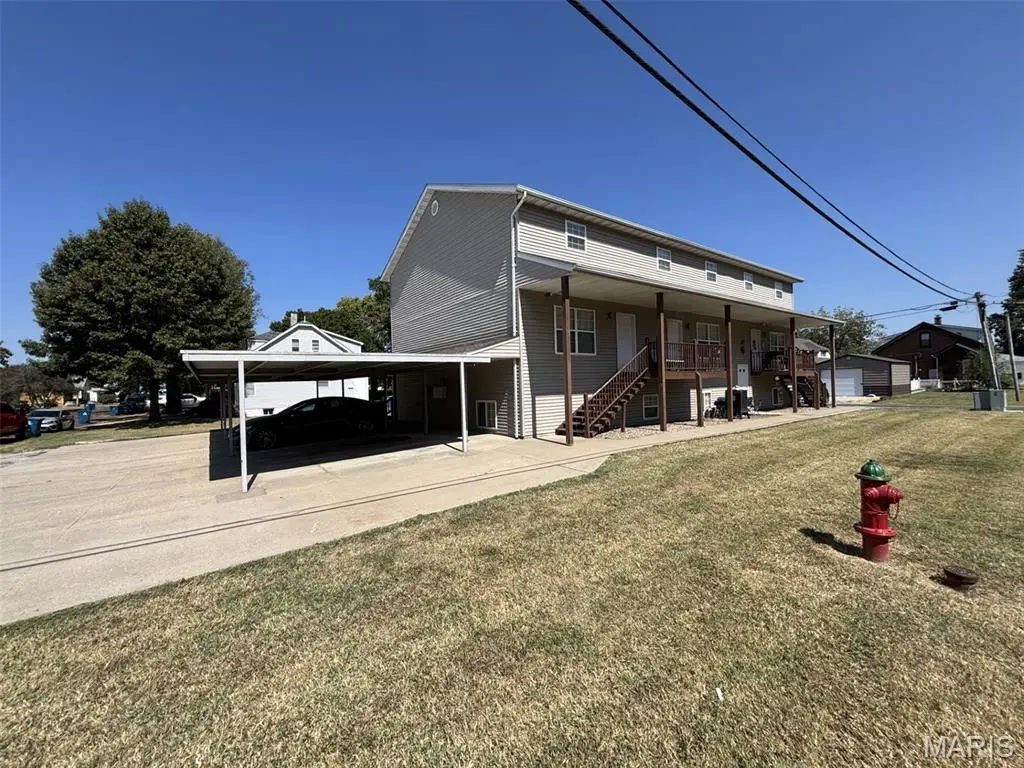 213 Broadway, Highland, IL 62249 - Image #1