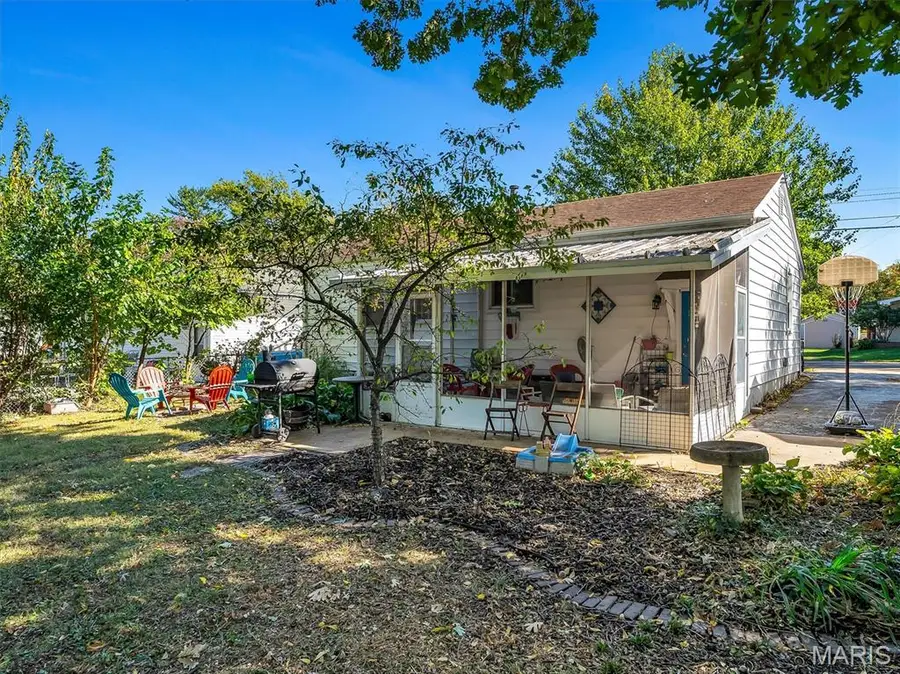 865 Boone Street, Florissant, MO 63031 - Image #3