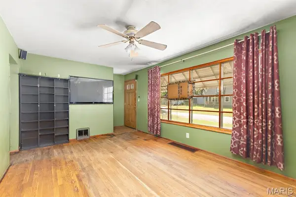 4209 Oak Lane, Belleville, IL 62226