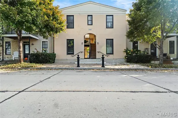 3416 Hiram Street #B2, St Charles, MO 63301