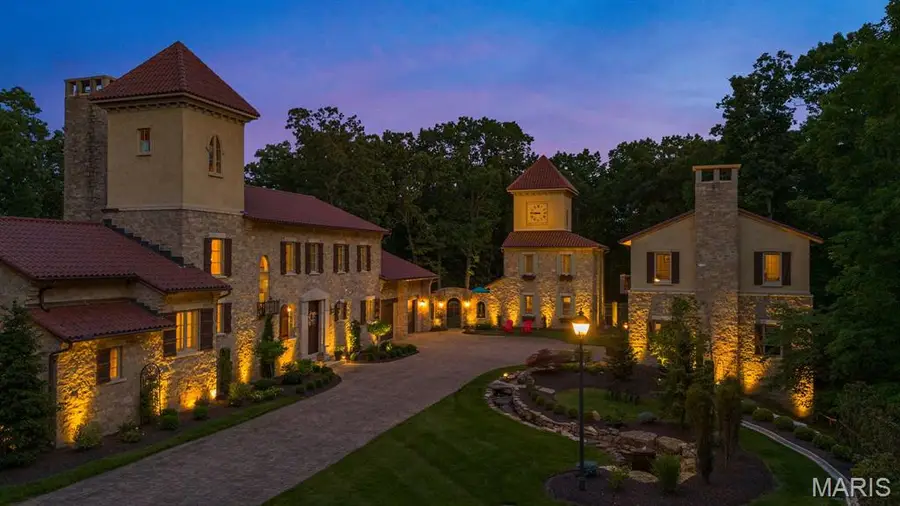 1042 Wings Road, Saint Albans, MO 63073 - Image #2