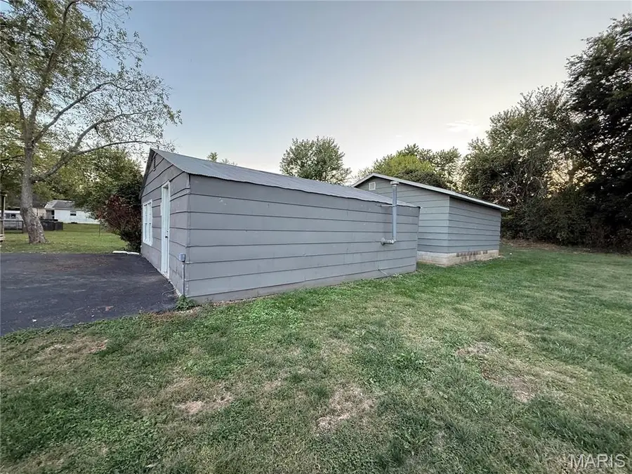 216 S Mine La Motte, Fredericktown, MO 63645 - Image #2