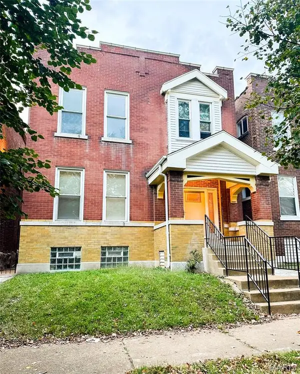 3647 Pennsylvania Avenue, St Louis, MO 63118