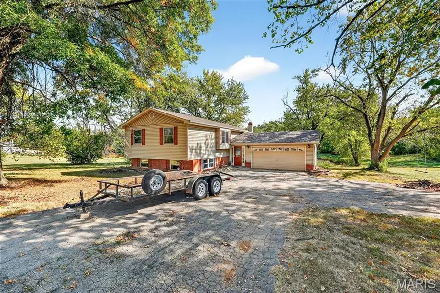 2222 Golf View Drive, Wentzville, MO 63385 - Image #3