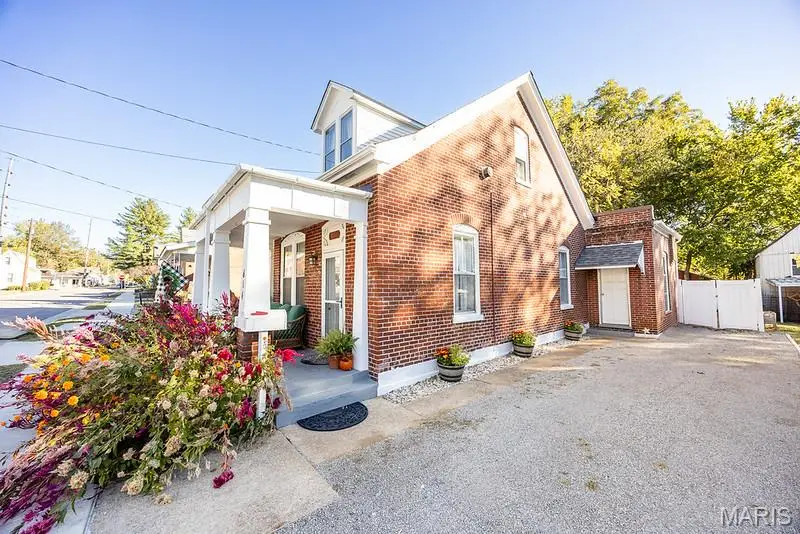 614 S Church Street, Belleville, IL 62220 - Image #2