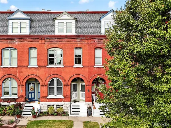 2623 S 11th Street, St Louis, MO 63118