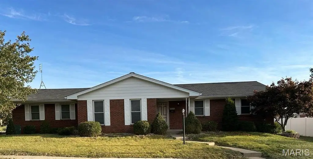 4409 Fatima Drive, Affton, MO 63123 - Image #1