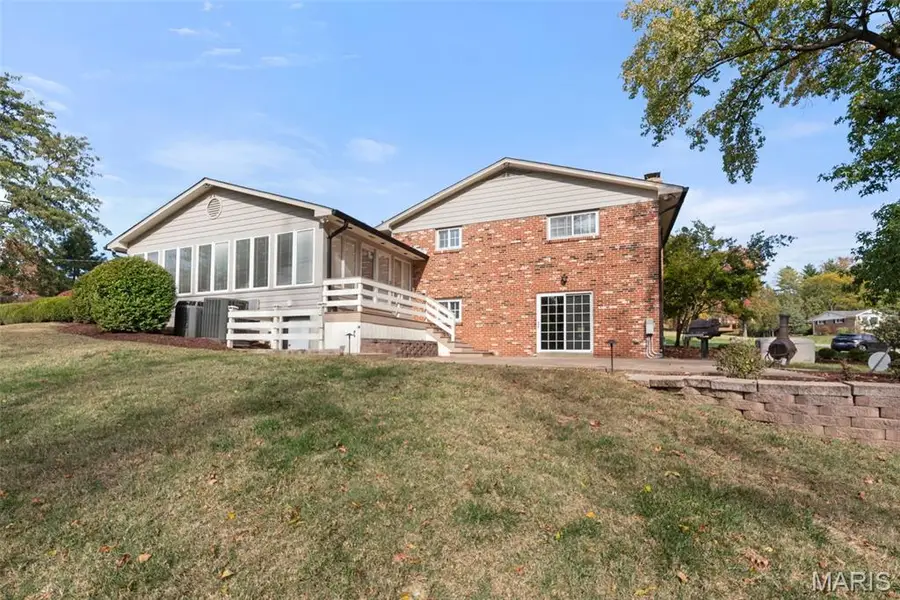 13 Balcon Estates, Creve Coeur, MO 63141 - Image #2