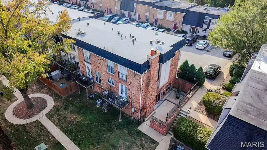 1150 Rue La Chelle Walk #1150, Creve Coeur, MO 63141 - Image #3