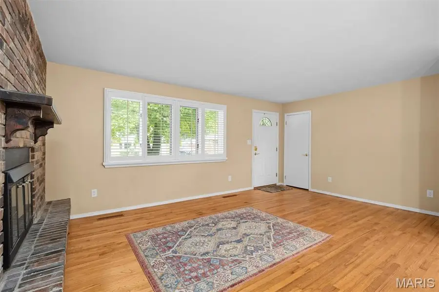 2 Mercury Drive, Swansea, IL 62226 - Image #3