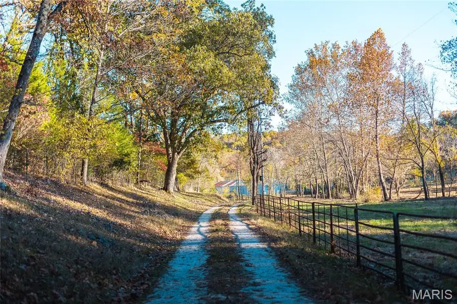 875 N Walnut Street, Newburg, MO 65550 - Image #2