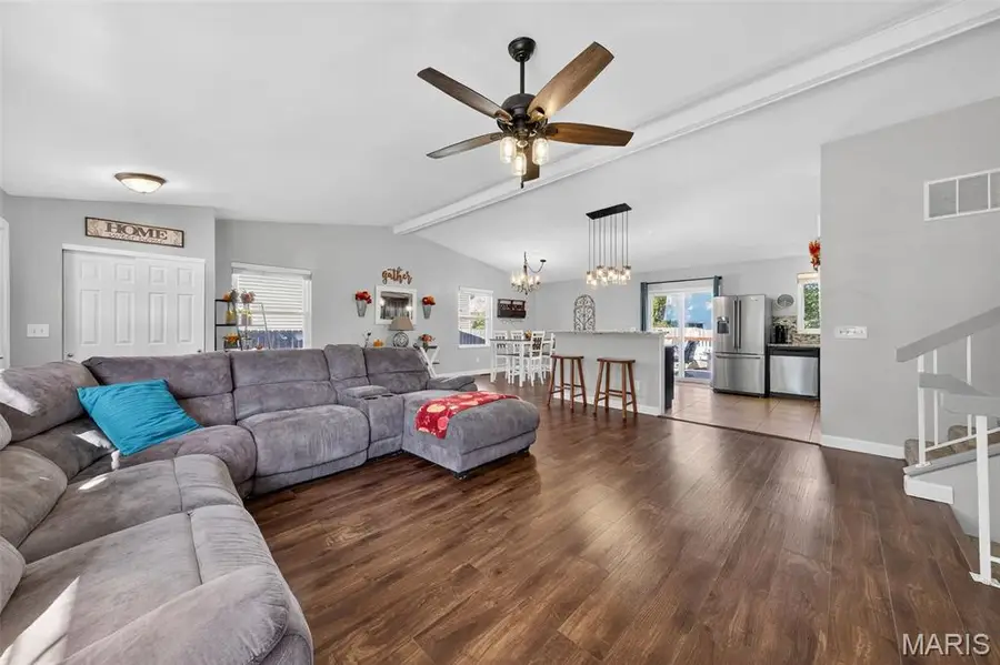 5 Victoria Square, Saint Peters, MO 63376 - Image #2