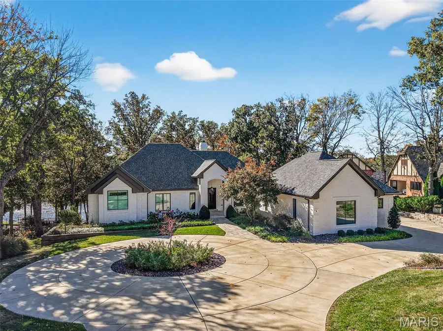 22 Holloway Drive, Lake Saint Louis, MO 63367 - Image #2