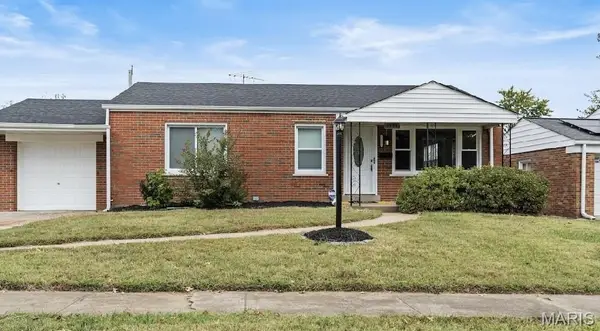 1141 Saint Cyr Road, St Louis, MO 63137