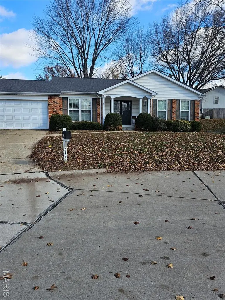 212 Whitehirst Manor Court, Saint Peters Township, MO 63304 - Image #3
