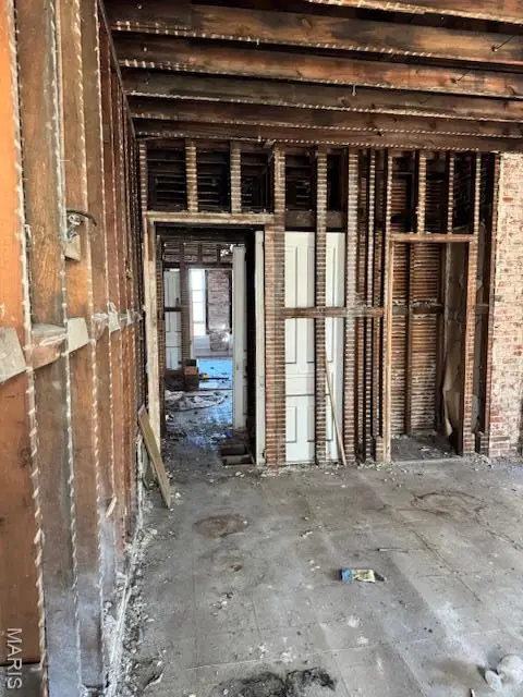 3500 Greer Avenue, Saint Louis, MO 63107 - Image #2