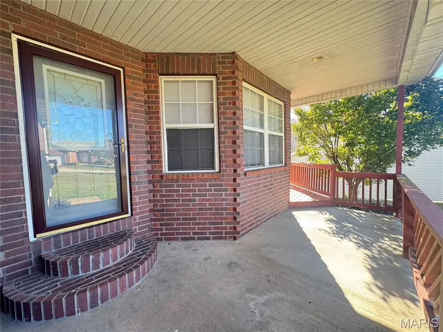 107 Birchtree, Saint Robert, MO 65584 - Image #3