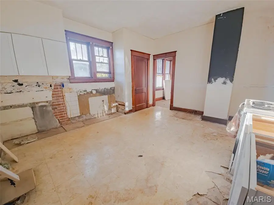 506 W Clay Street, Collinsville, IL 62234 - Image #2