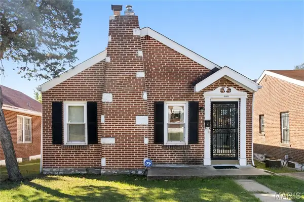 6148 Laura Avenue, St Louis, MO 63136
