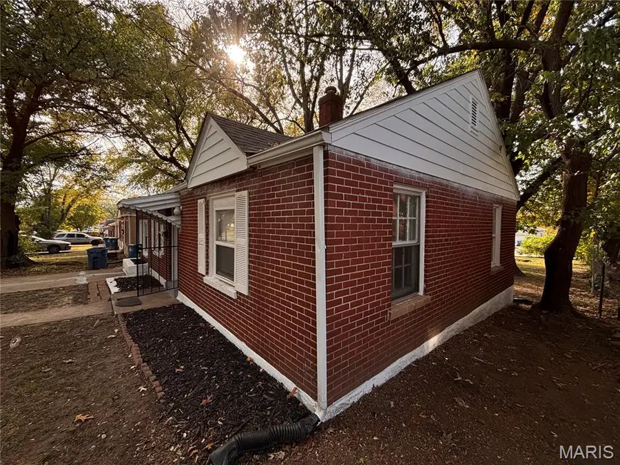 6637 Torlina Drive, Berkeley, MO 63134 - Image #3