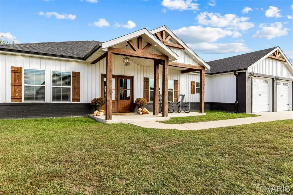 2706 M-town Drive, Mountain Grove, MO 65711 - Image #1