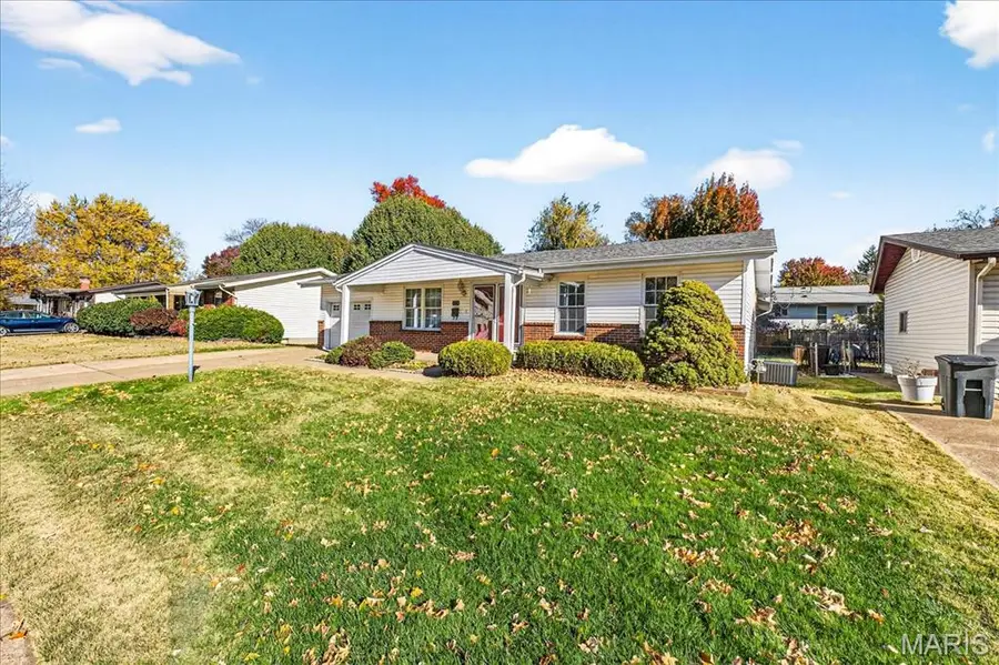 575 Candle Light Lane, Hazelwood, MO 63042 - Image #3