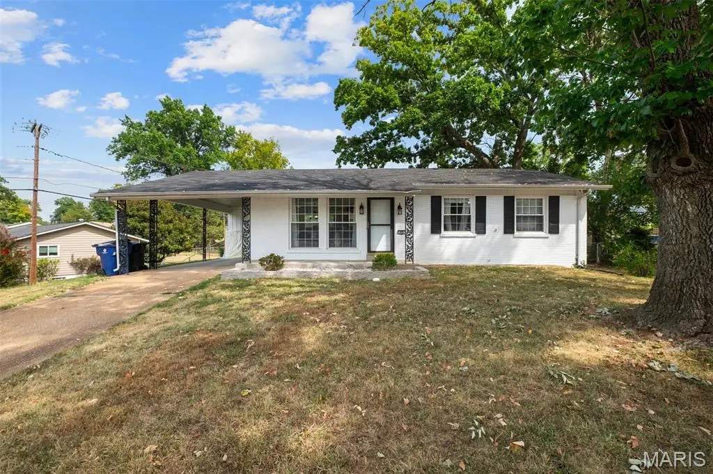 920 Tempo Drive, Saint Louis, MO 63146 - Image #1